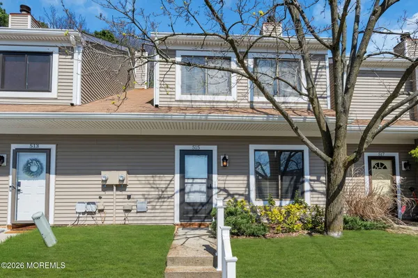 $374,900 | 515 Sandra Place, Brick, NJ 08724