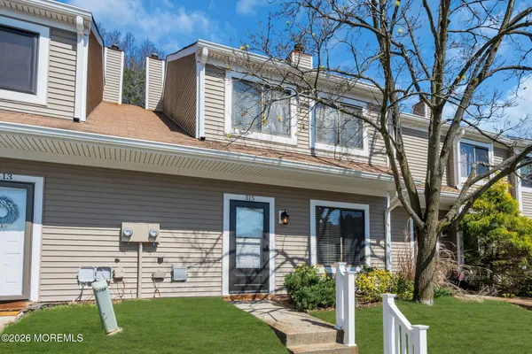 $364,000 | 515 Sandra Place, Brick, NJ 08724