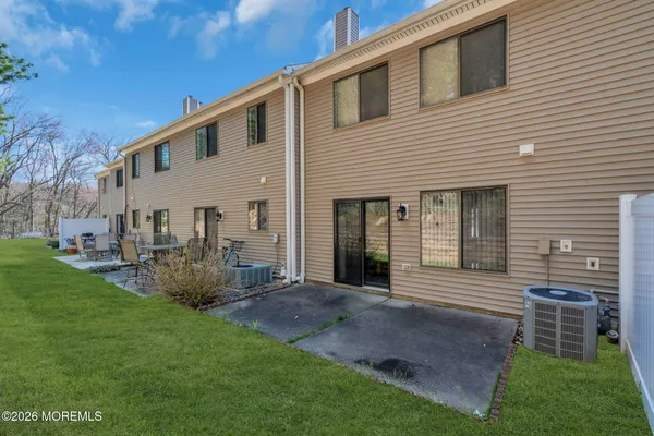 $364,000 | 515 Sandra Place, Brick, NJ 08724
