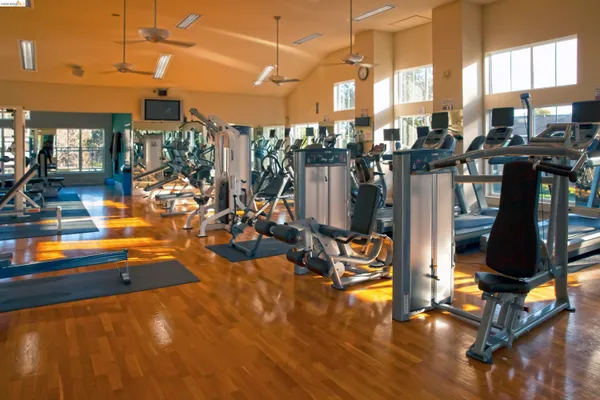 $379,000 | 79 Marina Lakes Drive, Richmond, CA 94804