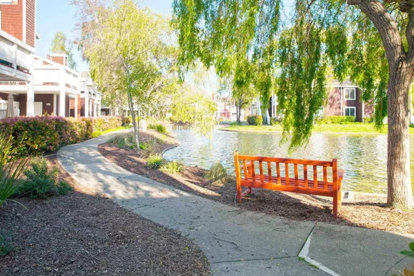 $379,000 | 79 Marina Lakes Drive, Richmond, CA 94804