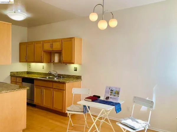 $379,000 | 79 Marina Lakes Drive, Richmond, CA 94804