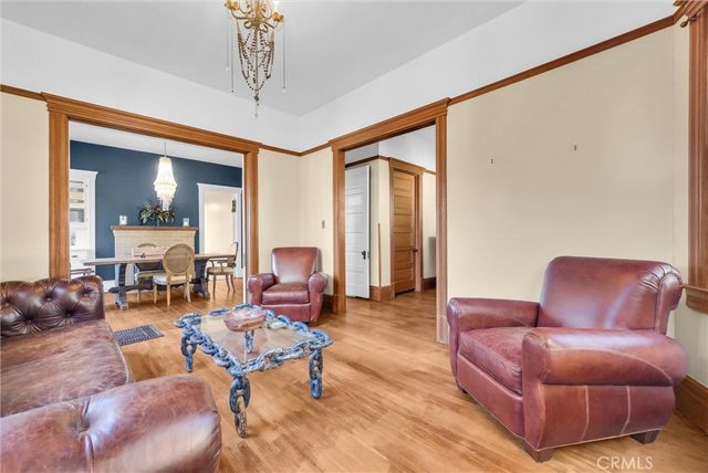 $875,000 | 524 East Arrow Highway, Upland, CA 91786