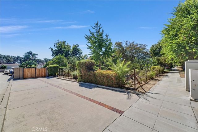 $875,000 | 524 East Arrow Highway, Upland, CA 91786