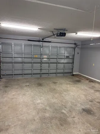 $1,950 | 724 Hanley Downs Drive, Cantonment, FL 32533