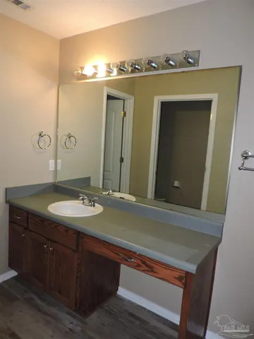 $1,950 | 724 Hanley Downs Drive, Cantonment, FL 32533