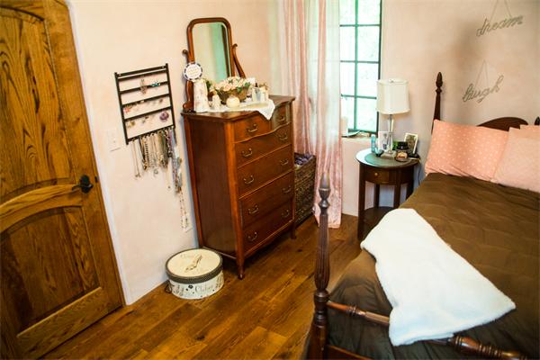74 Brookfield Road Brimfield, MA 01010 - Photo 21 of 29 Gallery Image 21