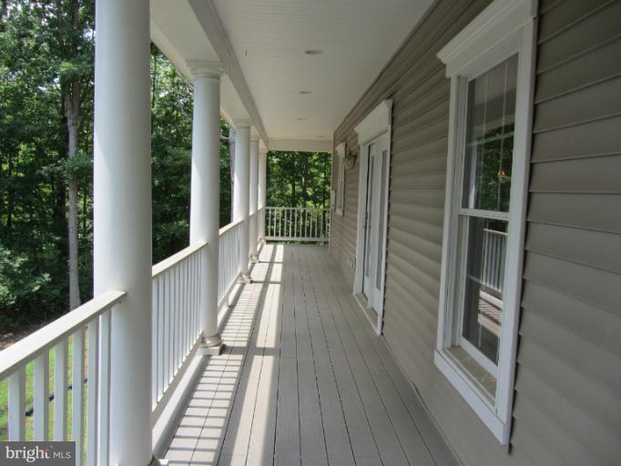 584 Coover Road Annapolis, MD 21401 - Photo 4 of 22 Exterior (Front)
