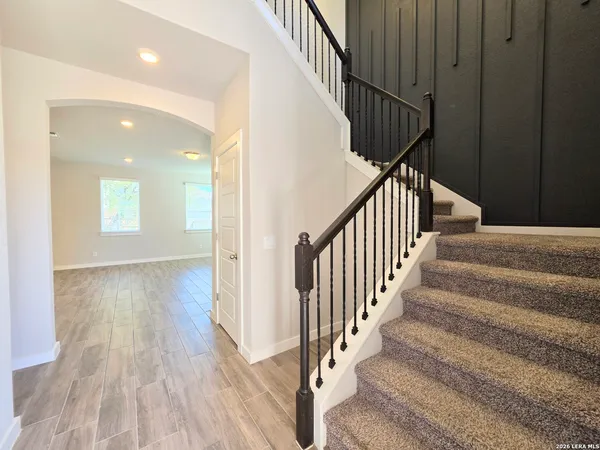 $2,100 | 724 Ft Leonard, San Antonio, TX 78245