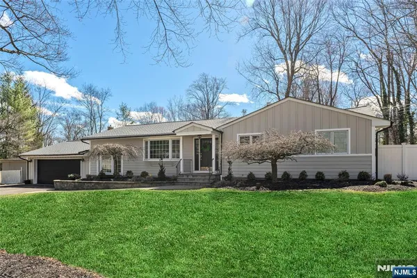 $1,129,999 | 619 Sargent Road, River Vale, NJ 07675