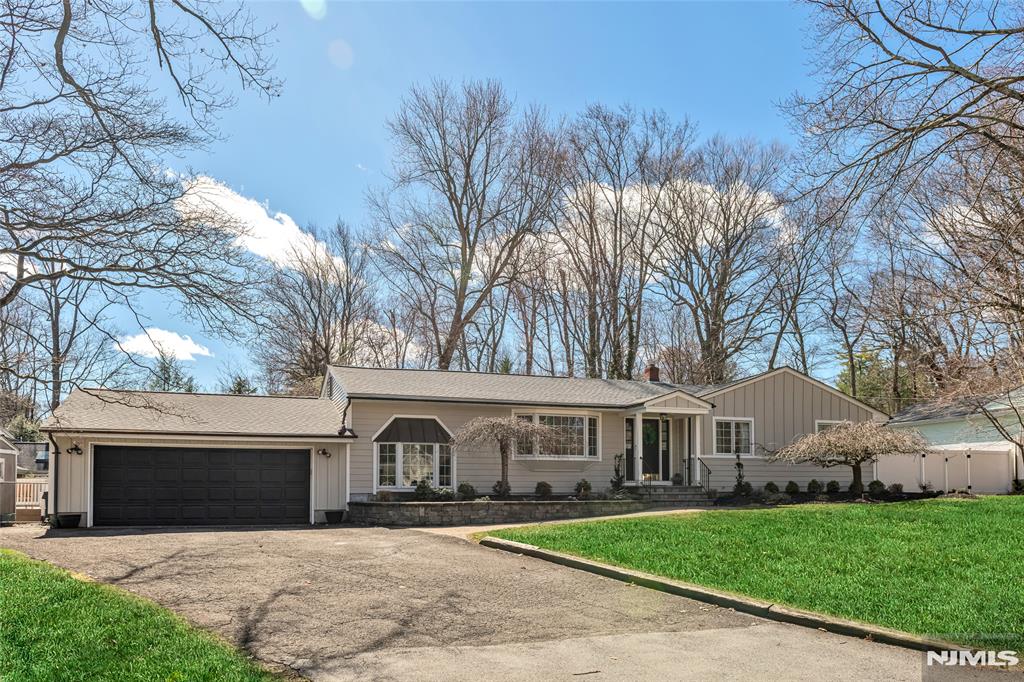 619 Sargent Road River Vale, NJ 07675 - Photo 12 of 14