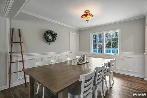 $1,129,999 | 619 Sargent Road, River Vale, NJ 07675