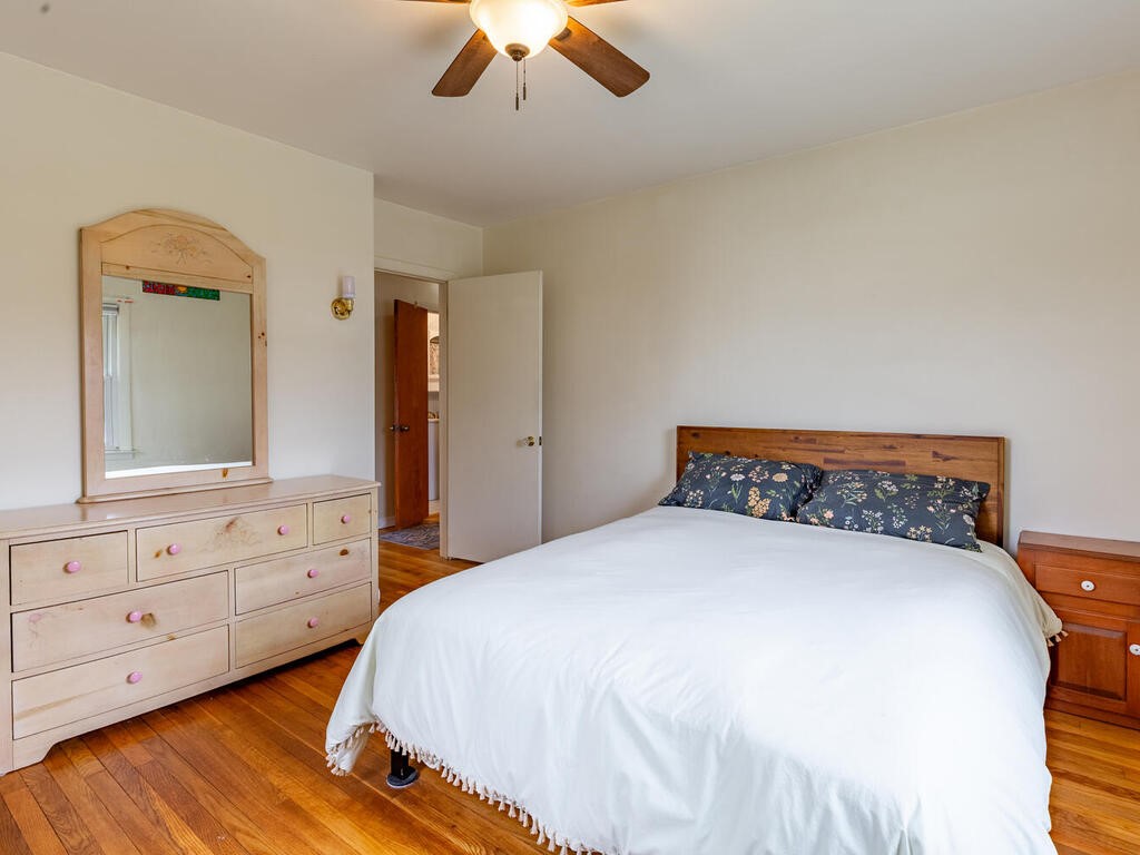 2 Thompson Avenue Westerly, RI 02891 - Photo 20 of 36 Bedroom 2