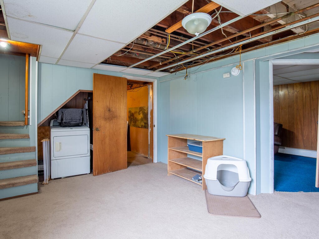 2 Thompson Avenue Westerly, RI 02891 - Photo 24 of 36 Gallery Image 24