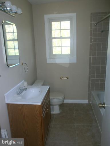 4517 Henderson Road Temple Hills, MD 20748 - Photo 15 of 23 Bath
