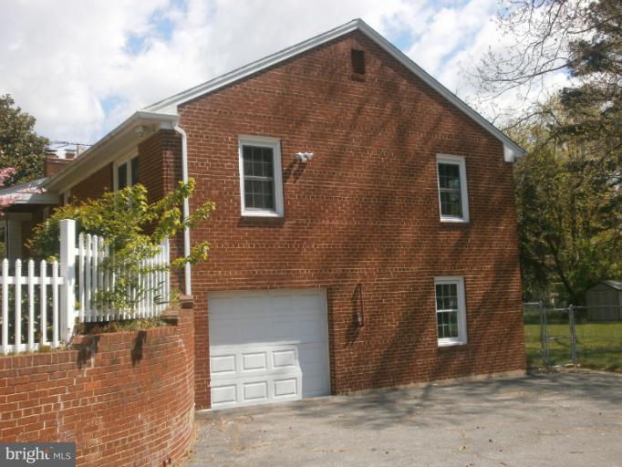 4517 Henderson Road Temple Hills, MD 20748 - Photo 10 of 23 Exterior (General)