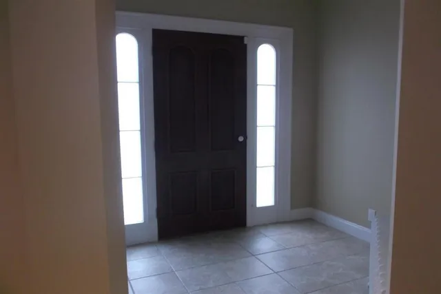 $3,200 | 52 Ferris Street, St. Albans, VT 05478