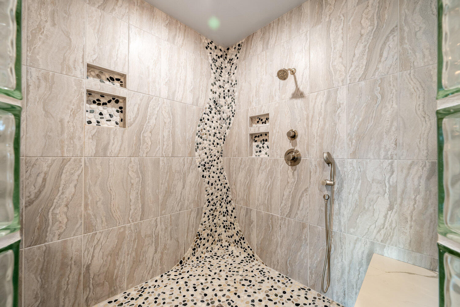 35 Primrose Lane Sheridan, WY 82801 - Photo 20 of 55 Master Bathroom