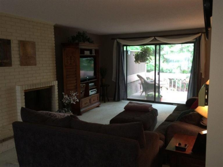 2585 Knightsbridge Road Southeast Grand Rapids, MI 49546 - Photo 2 of 12 Additional Photo