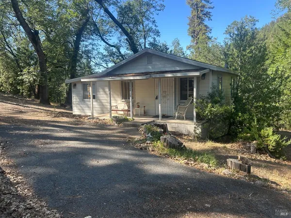 $189,000 | 10418 Mulberry Street, Middletown, CA 95461