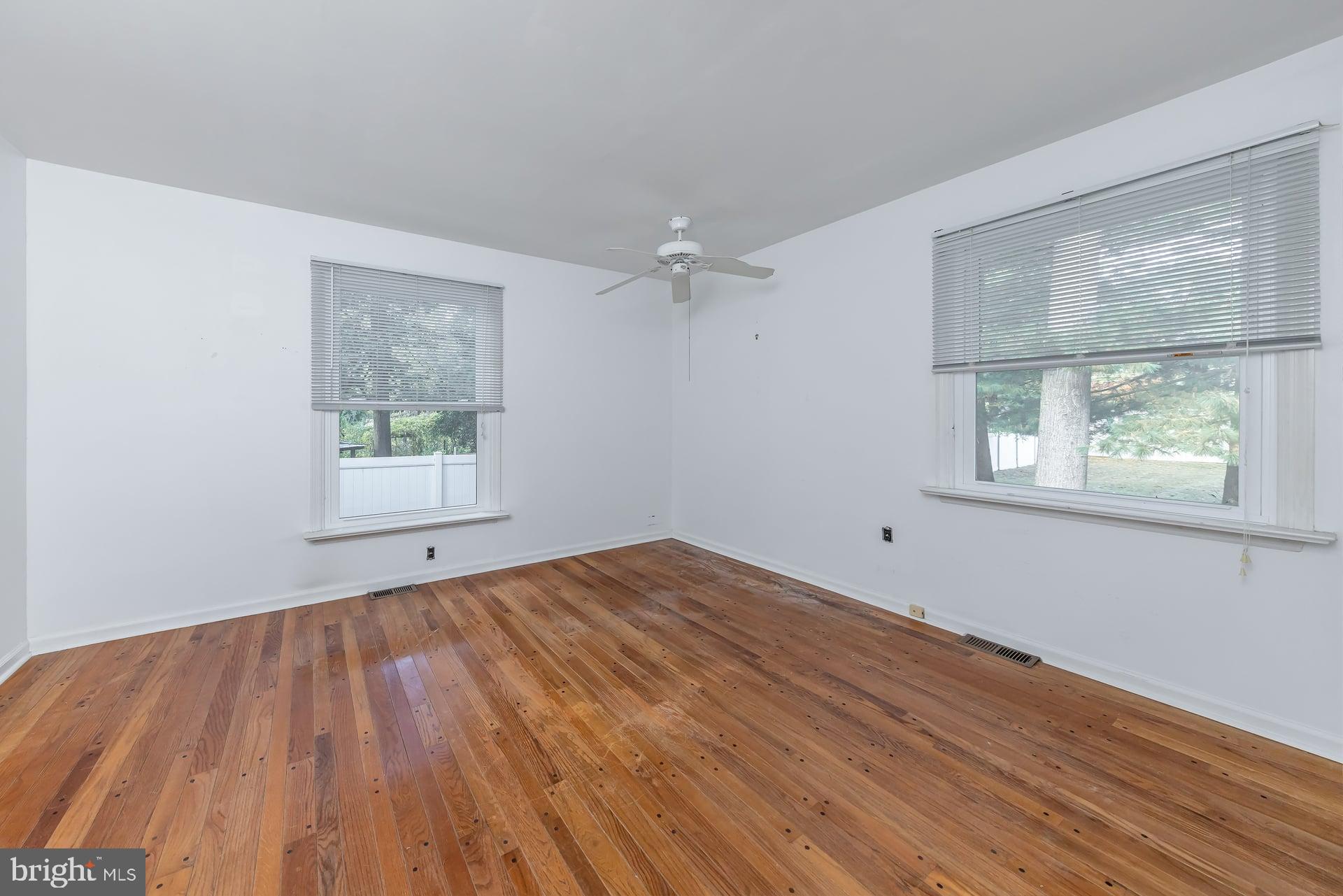 318 Johnson Road Blackwood, NJ 08012 - Photo 14 of 20 Bedroom