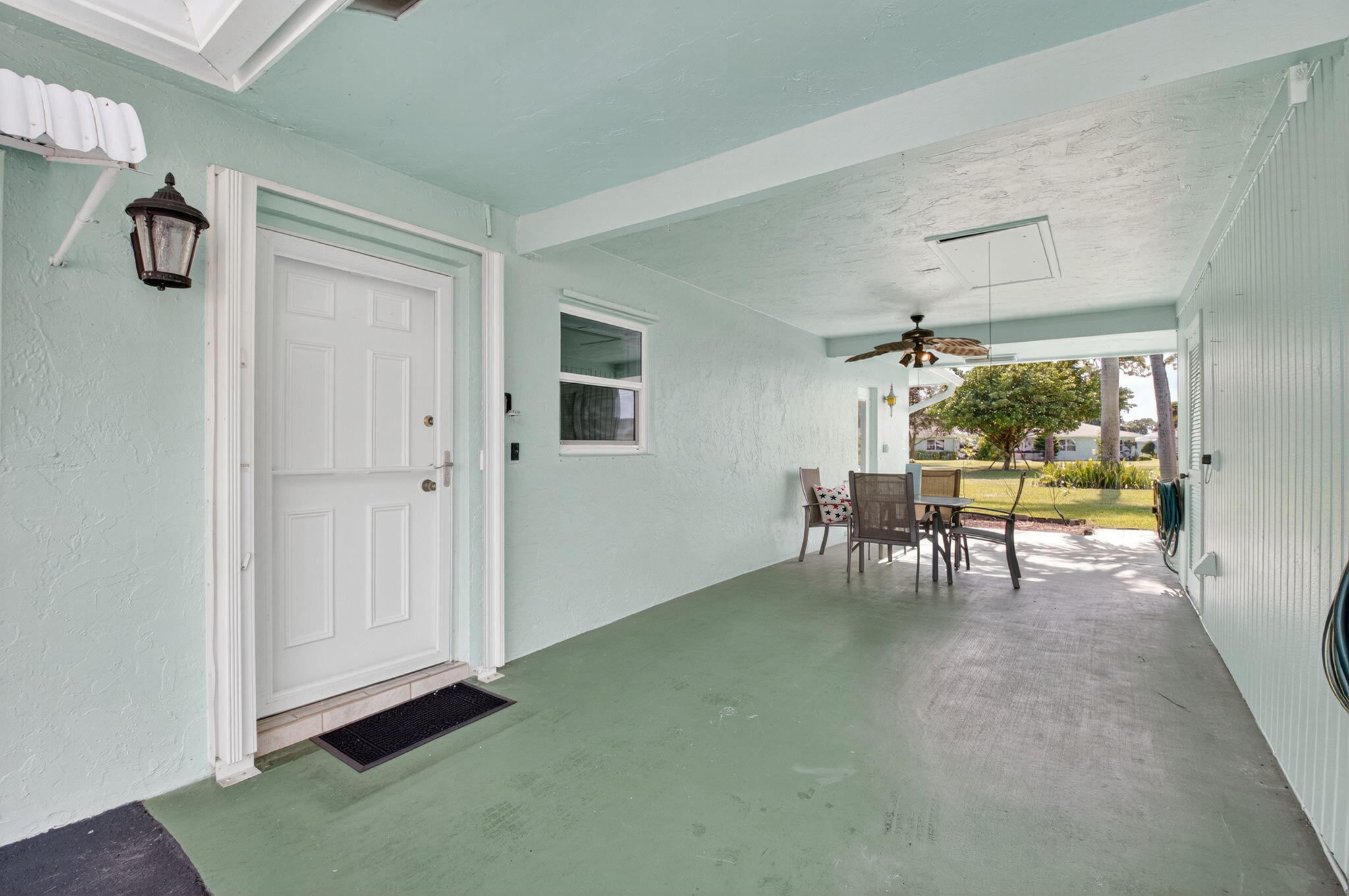 634 Hummingbird Lane Delray Beach, FL 33445 - Photo 3 of 37 3-web-or-mls-DSC_8369