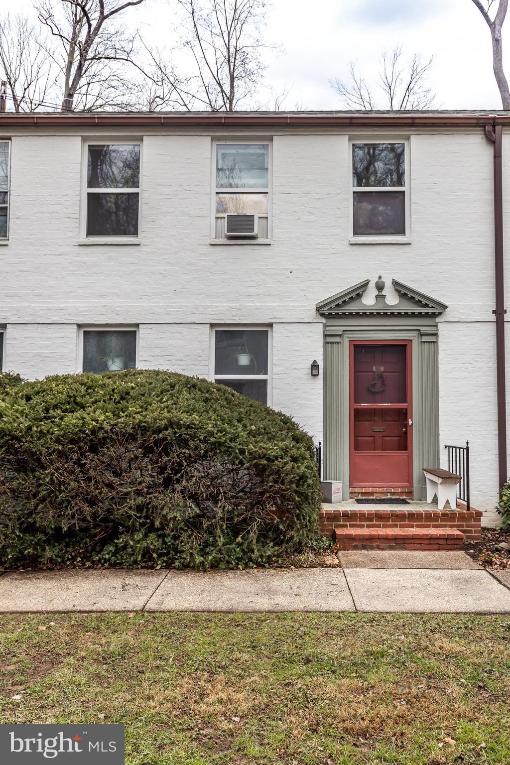 5203 Falls Road, Unit 14 Baltimore, MD 21210 - Photo 1 of 48