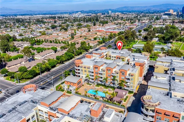 $595,000 | 12688 Chapman Avenue, Unit 3306, Garden Grove, CA 92840