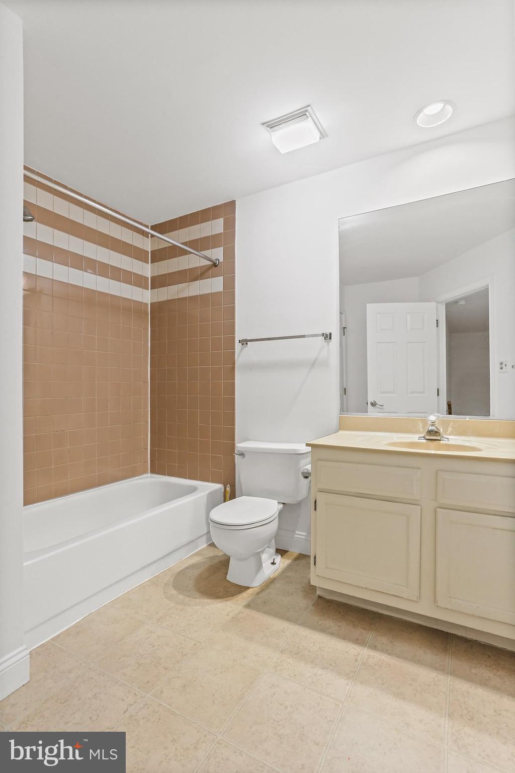 5836 Pimlico Road Baltimore, MD 21209 - Photo 37 of 44 full bath