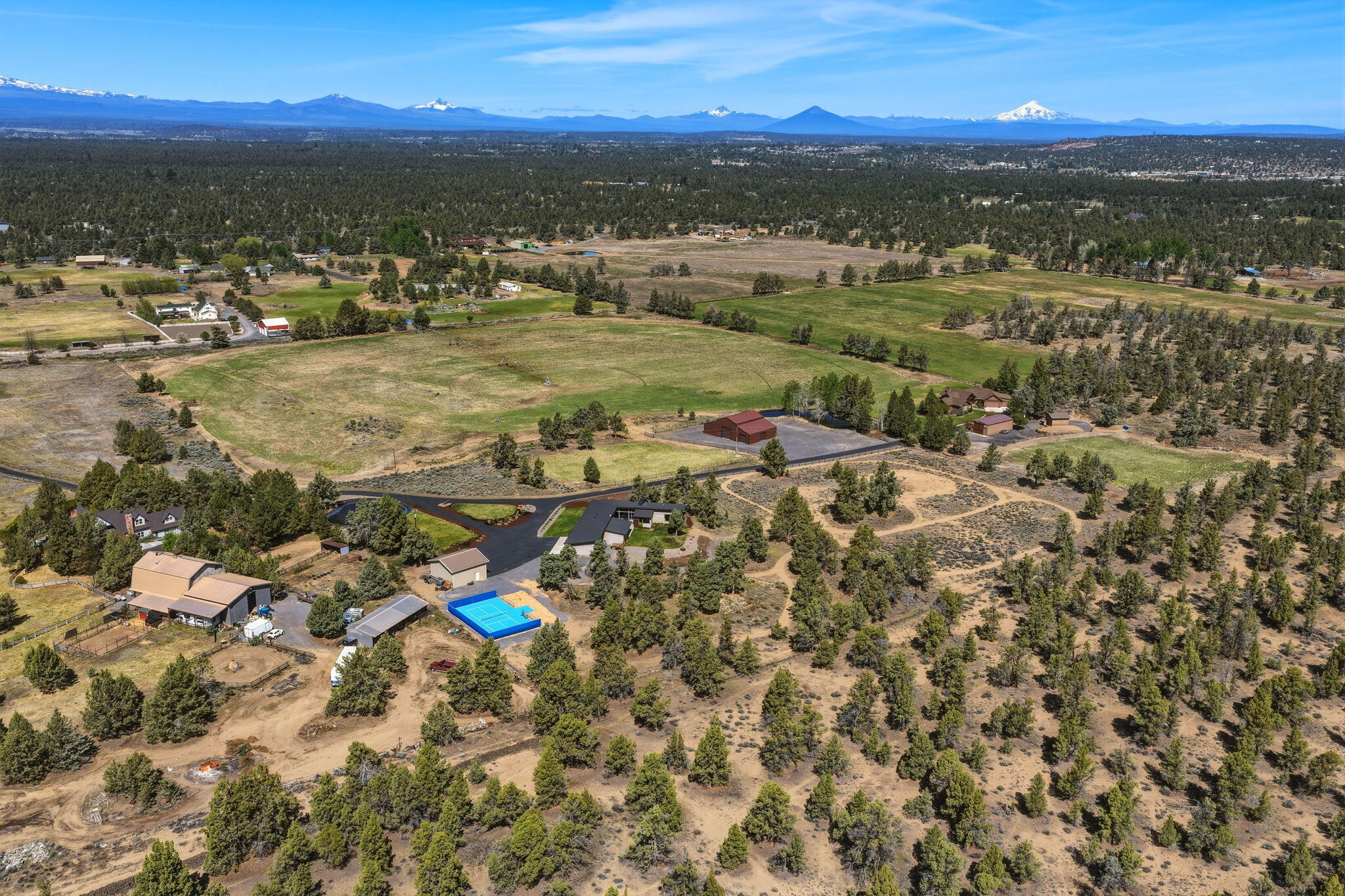 64144 Pioneer Loop Bend, OR 97701 - Photo 164 of 192 154-web-or-mls-Riley Visuals-154