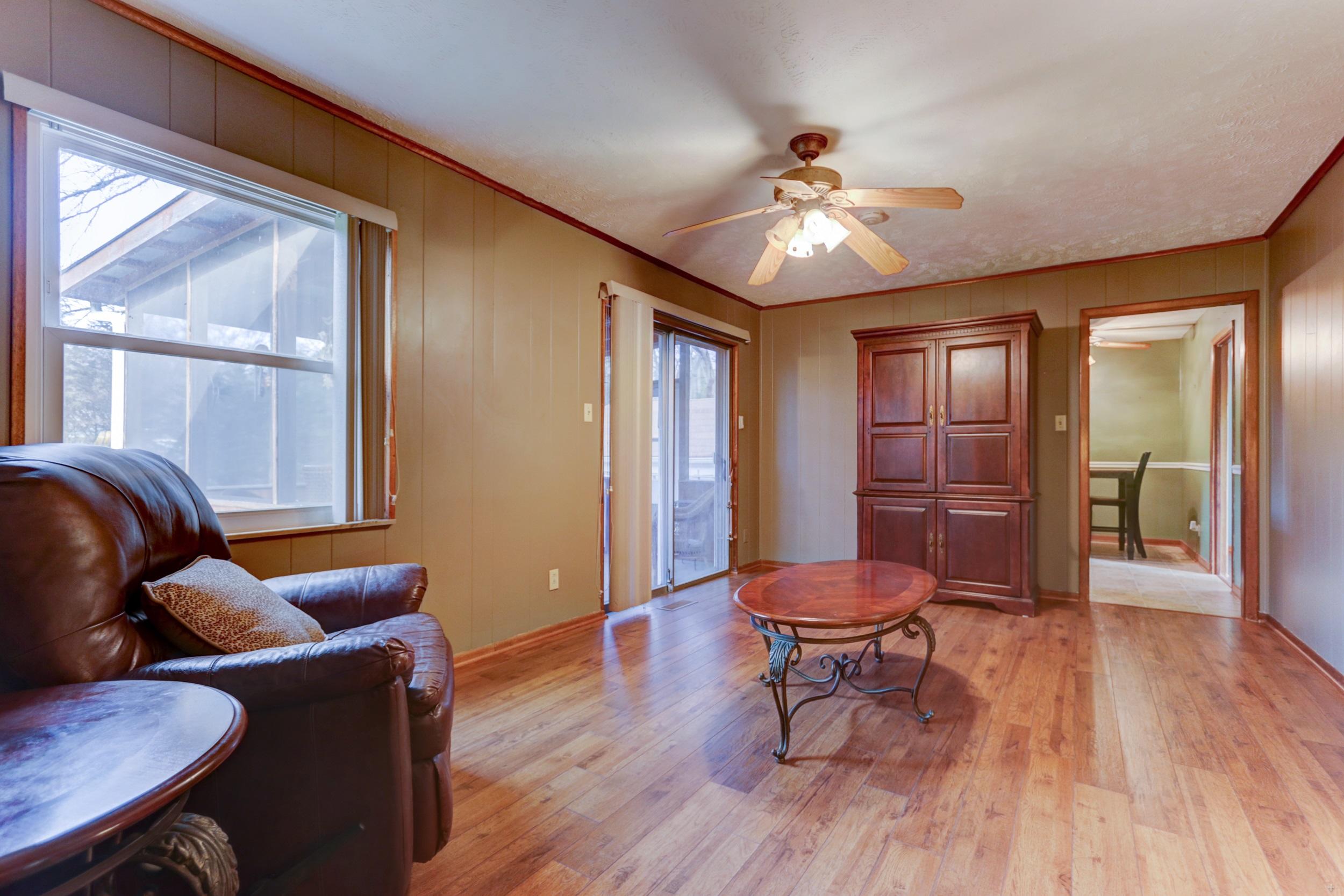 301 Engert Road Knoxville, TN 37922 - Photo 8 of 14 301 Engert Den