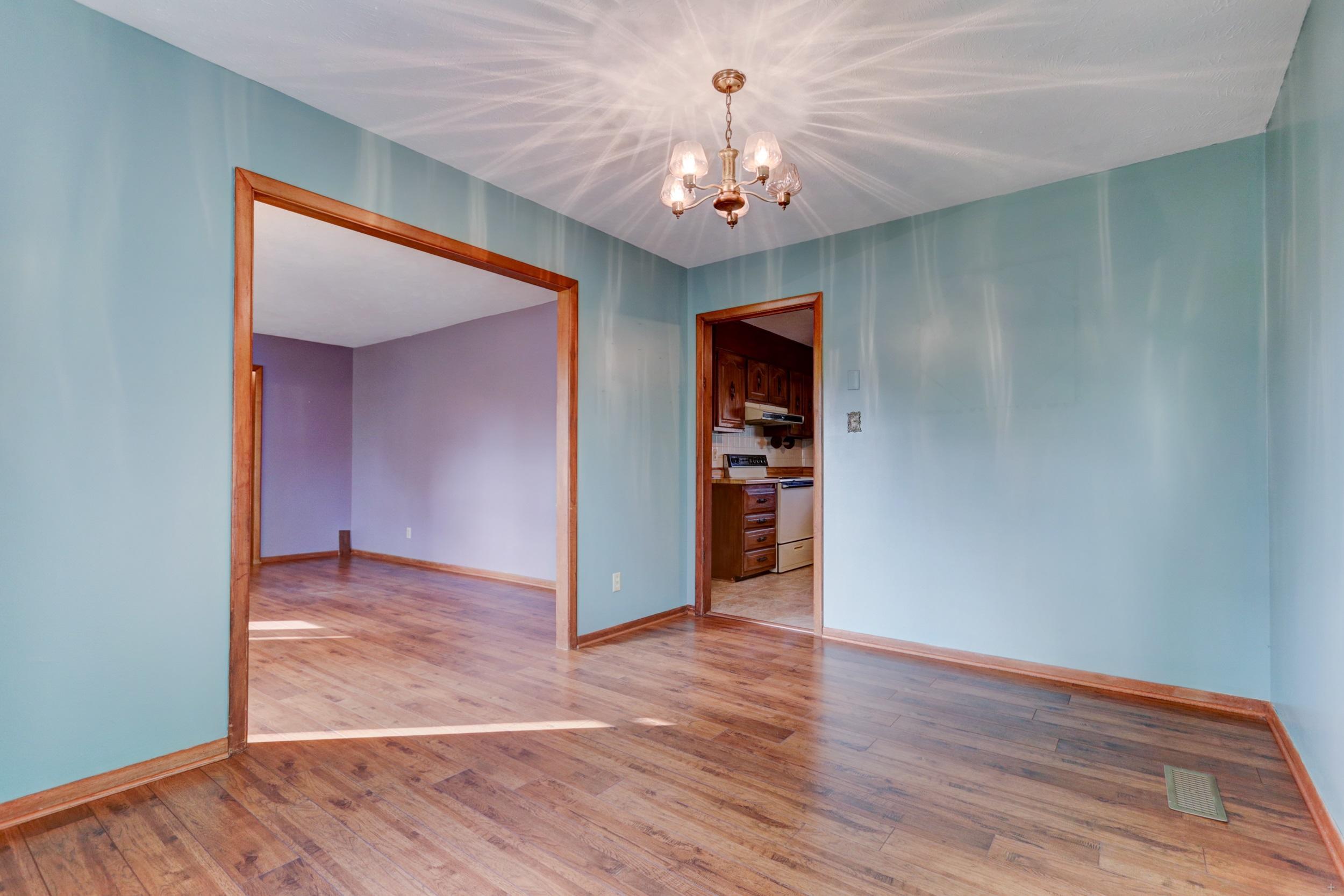 301 Engert Road Knoxville, TN 37922 - Photo 9 of 14 301 Engert Dining Room looking into kitc
