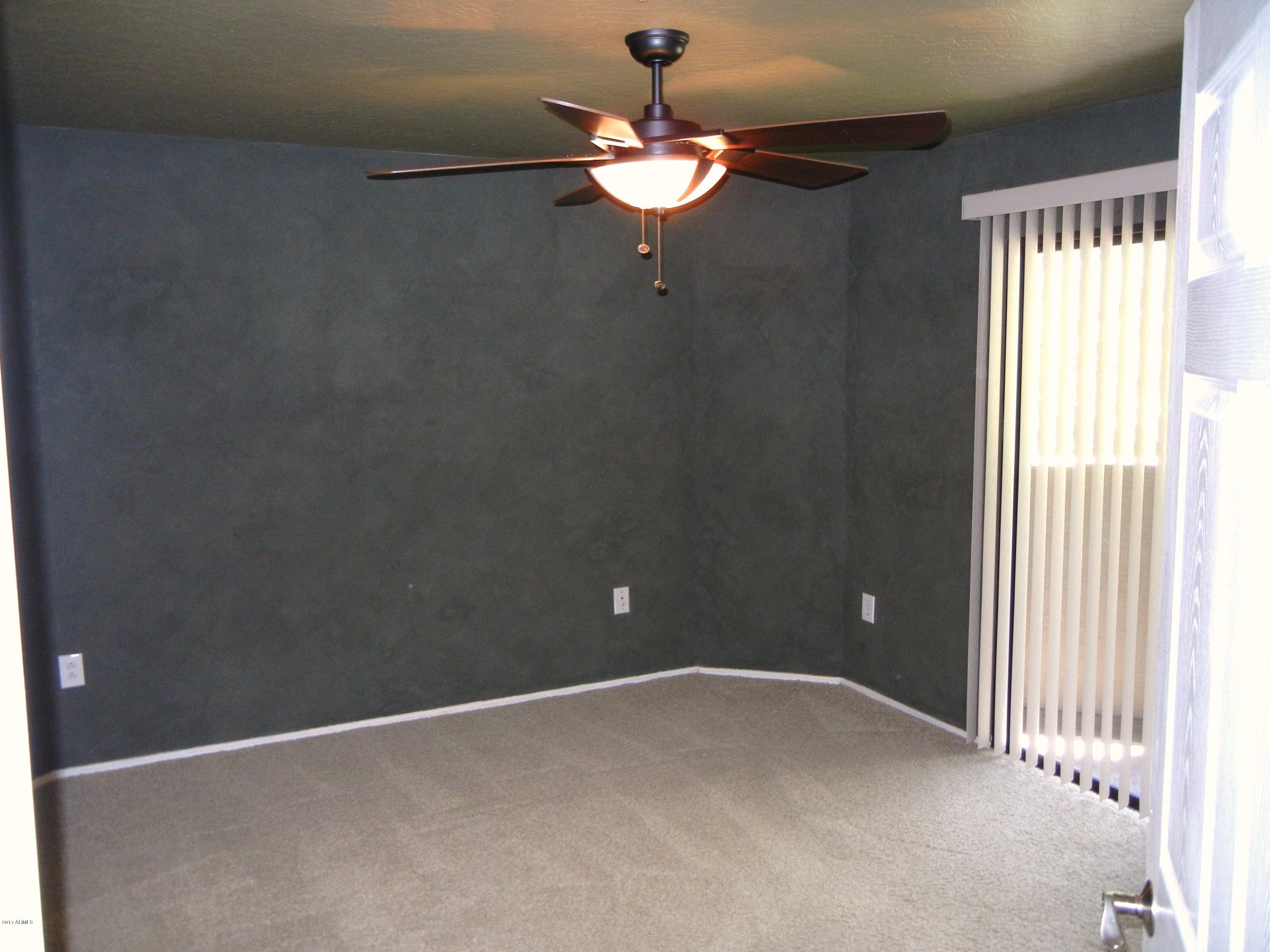 1287 North Alma School Road, Unit 165 Chandler, AZ 85224 - Photo 13 of 28 Alma Sch bed 1 DSCN9867