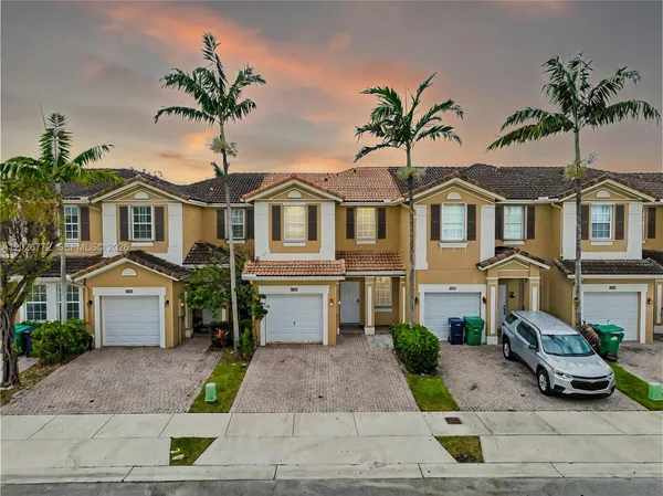 $508,000 | 11866 Southwest 152nd Place, Miami, FL 33196
