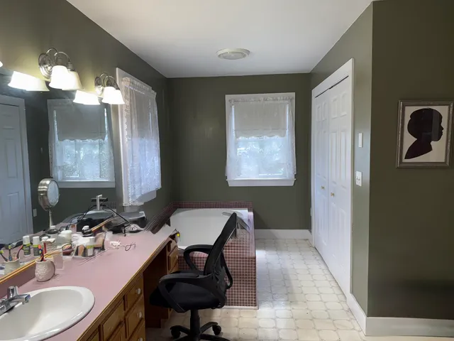 $625,000 | 103 Court Street, Middlebury, VT 05753