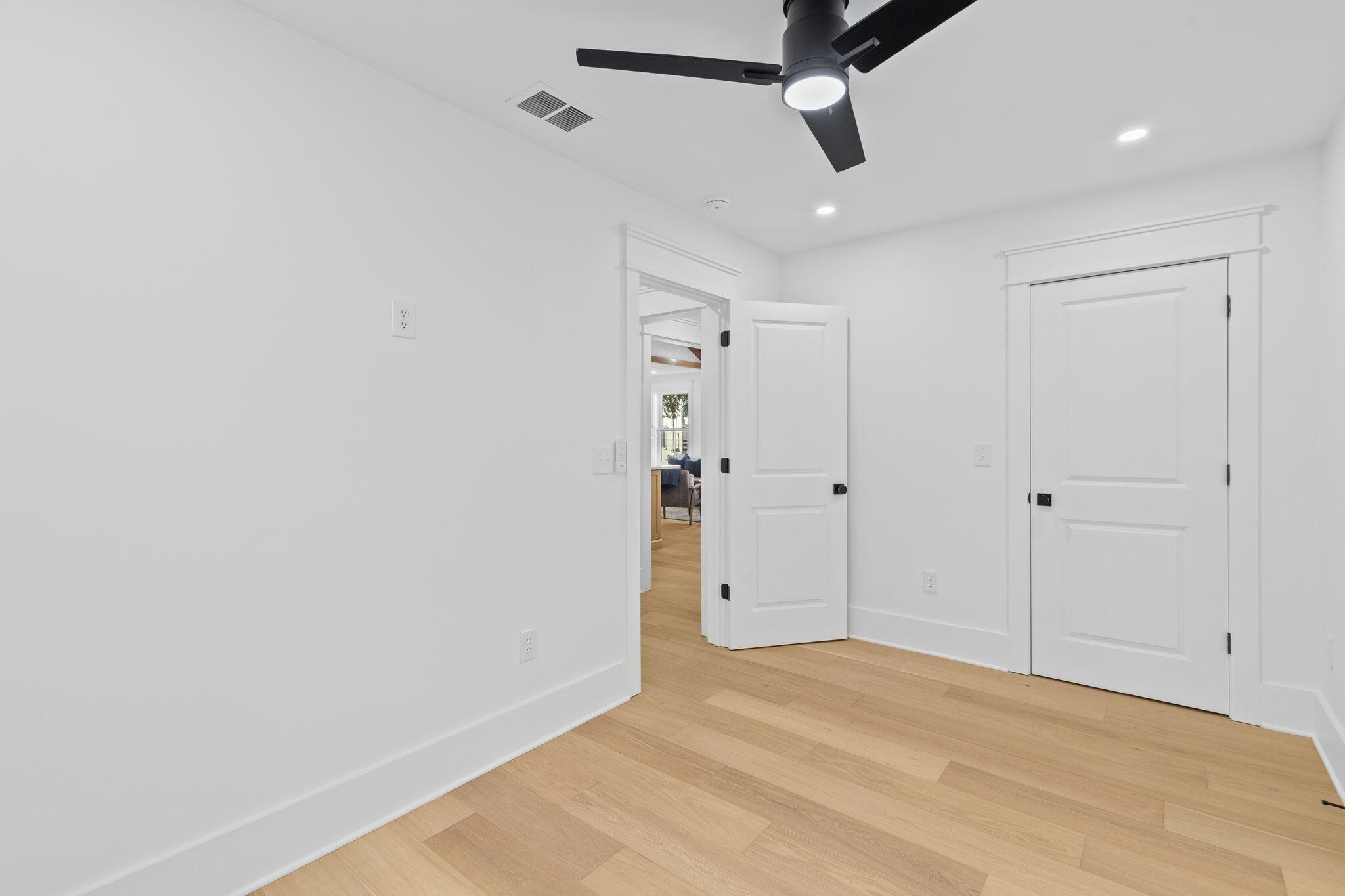 7 Larnes Street Charleston, SC 29403 - Photo 24 of 42 Laundry Room