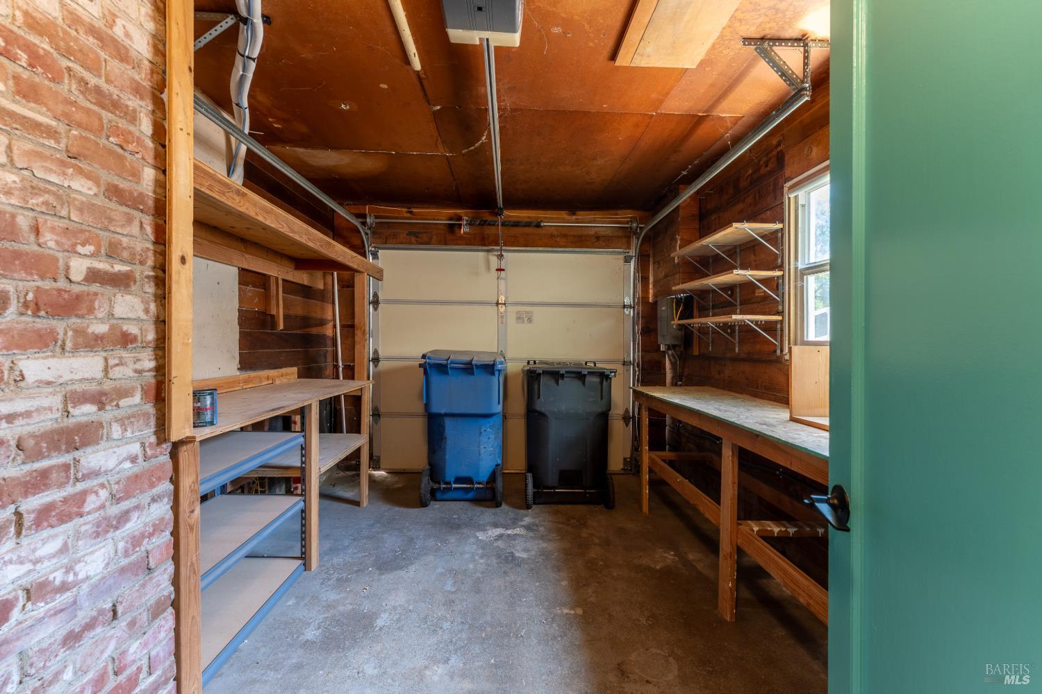 262 Magnolia Street Ukiah, CA 95482 - Photo 29 of 34 a view of room with racks