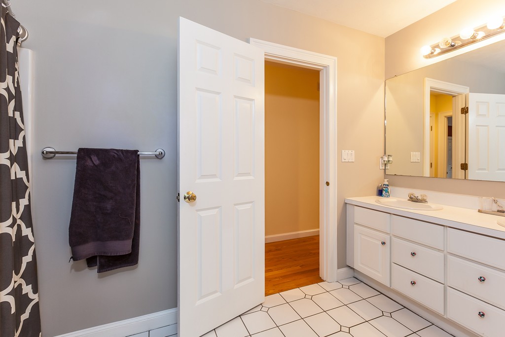 727 Stow Road Marlborough, MA 01752 - Photo 25 of 30 Gallery Image 25