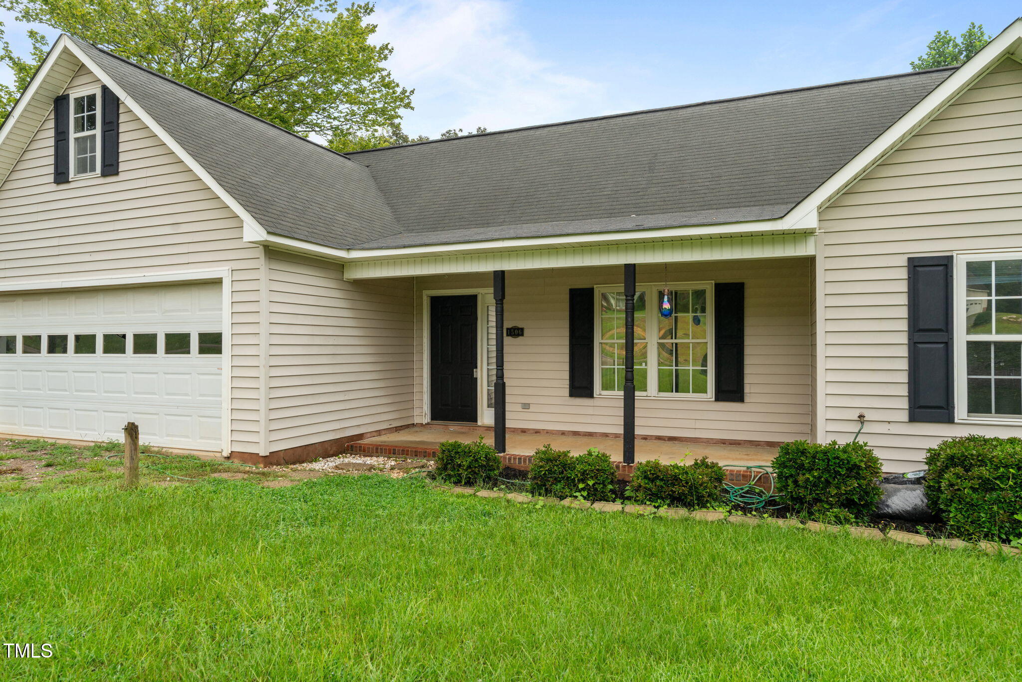 1506 Rollins Store Road Sanford, NC 27332 - Photo 4 of 37 4-web-or-mls-DSC03474