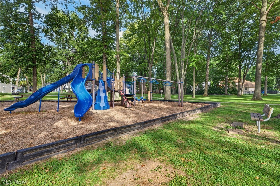 208 Sunset Road Avon Lake, OH 44012 - Photo 43 of 43 Gallery Image 43