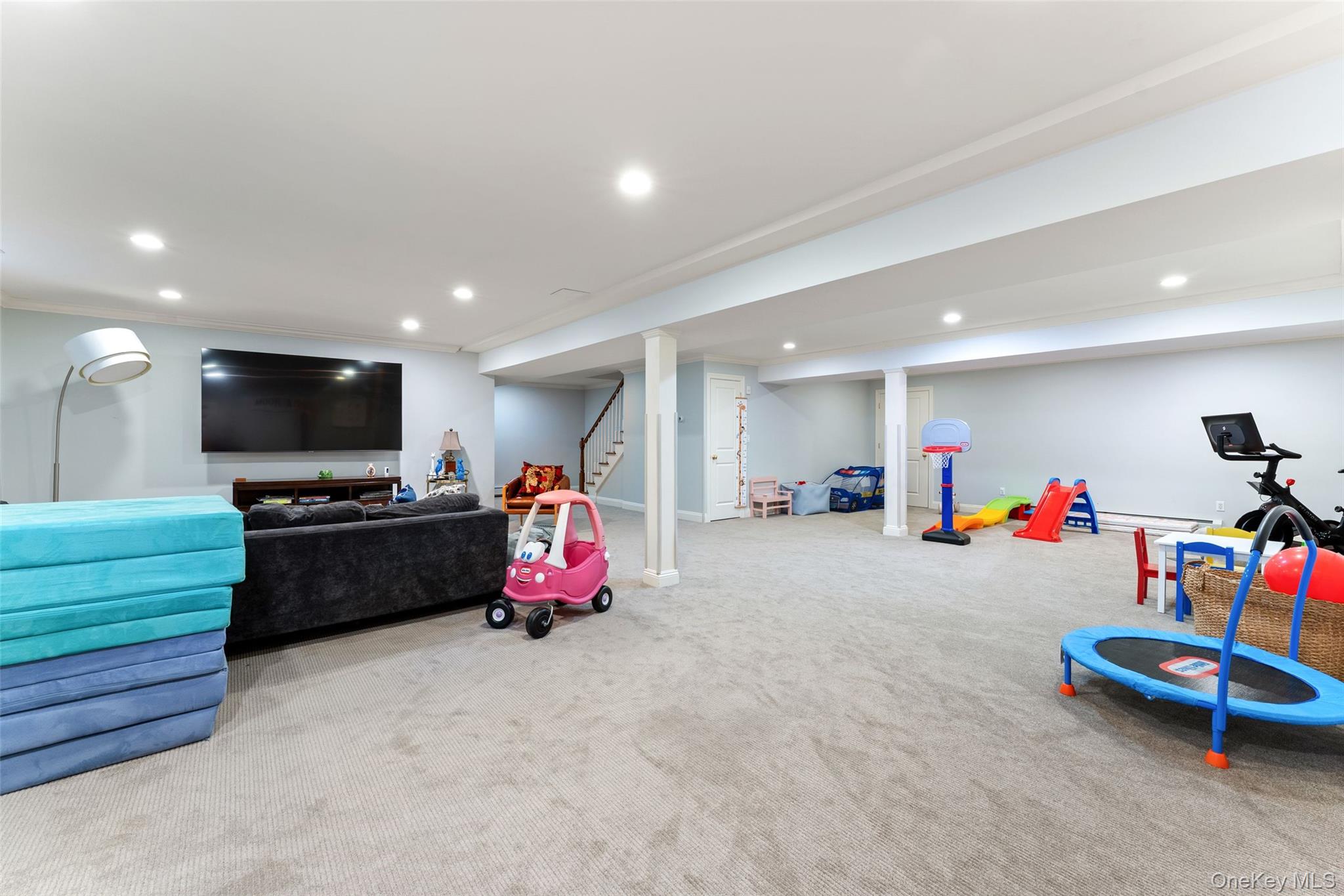 33 Wynmor Road Scarsdale, NY 10583 - Photo 27 of 40 Recreation room