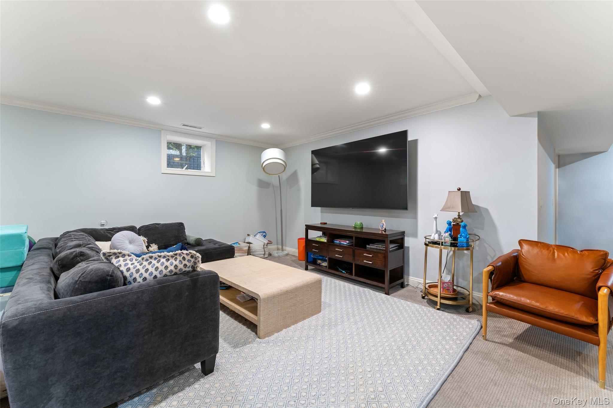 33 Wynmor Road Scarsdale, NY 10583 - Photo 28 of 40 Media room area