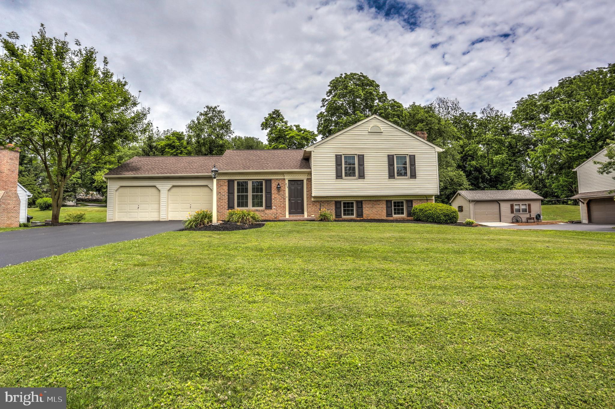 819 Old Road Strasburg, PA 17579 - Photo 1 of 45 Gallery Image 1