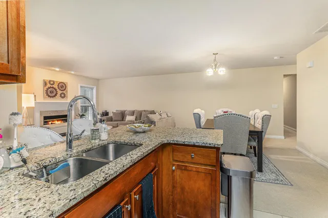 $319,000 | 5702 Hampshire Lane, Ypsilanti, MI 48197