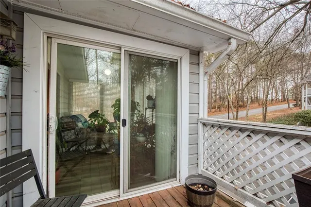 $190,000 | 310 Natchez Trace, Atlanta, GA 30350