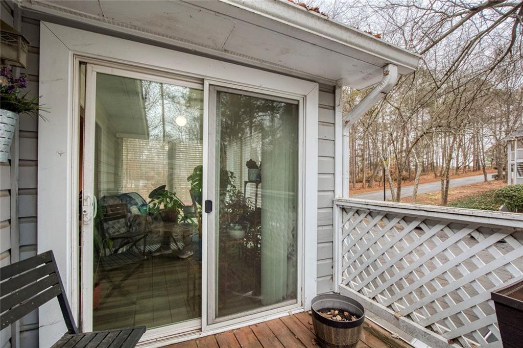 310 Natchez Trace Atlanta, GA 30350 - Photo 11 of 55