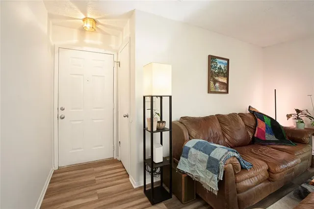 $190,000 | 310 Natchez Trace, Atlanta, GA 30350