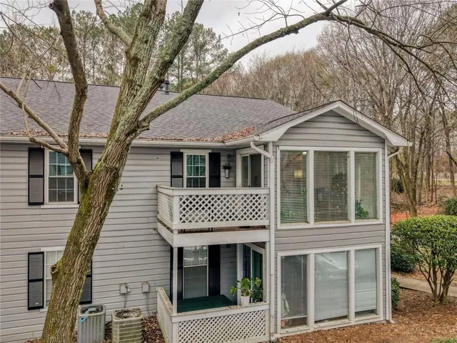 $190,000 | 310 Natchez Trace, Atlanta, GA 30350