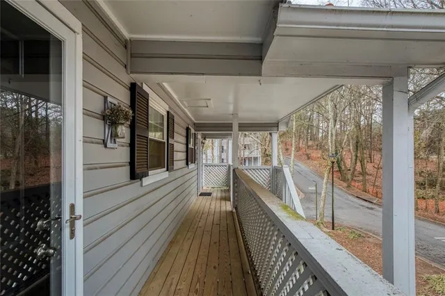 $190,000 | 310 Natchez Trace, Atlanta, GA 30350