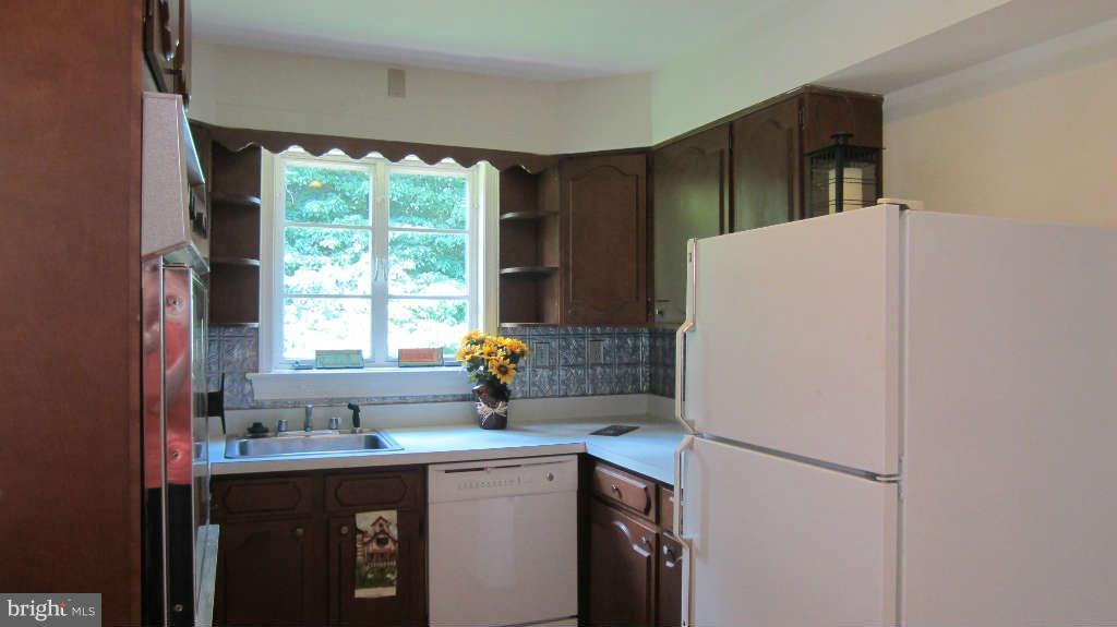60 Frazier Road Warrenton, VA 20186 - Photo 13 of 30 Kitchen